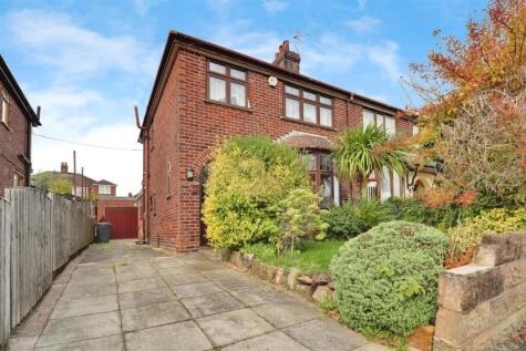 Barrington Court, Newcastle