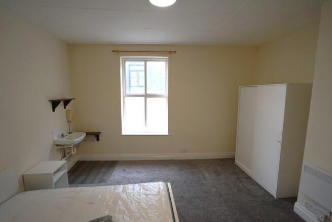 ROOM 2 