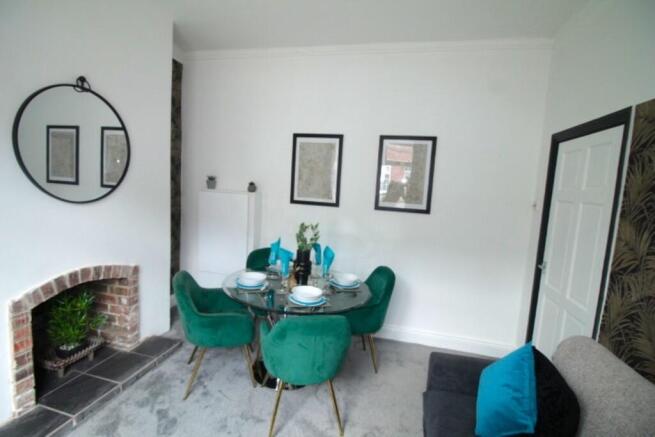 lounge 2 