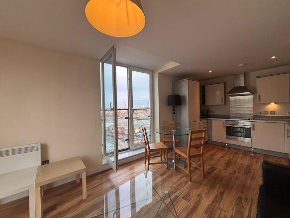 IMG-20251030-WA00...