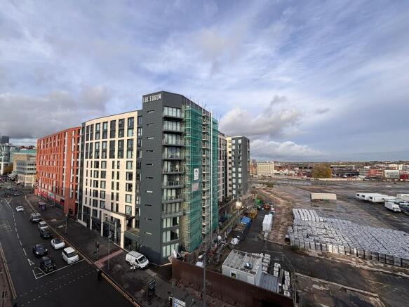 IMG-20251030-WA00...