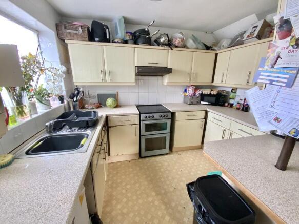 6 Elmore_kitchen