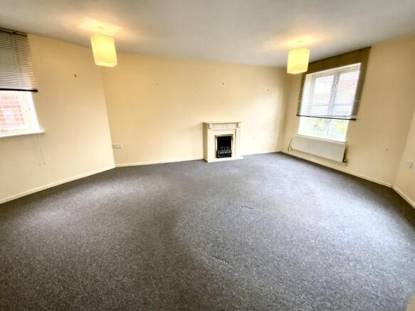 29 Chatterton liv...