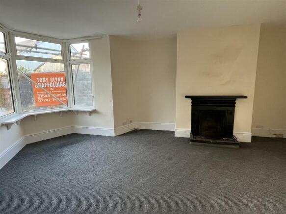 Sitting Room.JPG