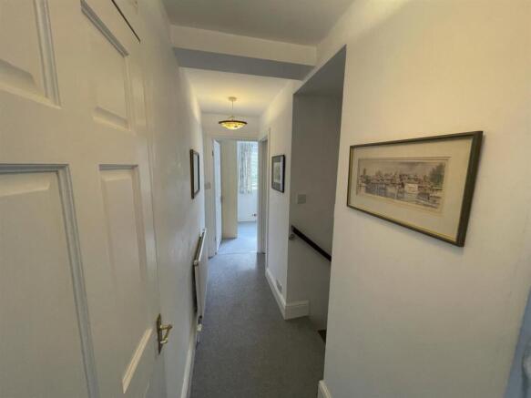 Hallway.JPEG