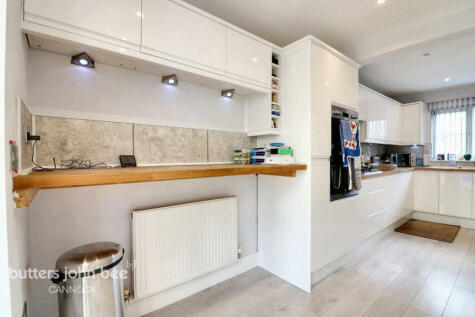 Capercaillie Drive, Cannock