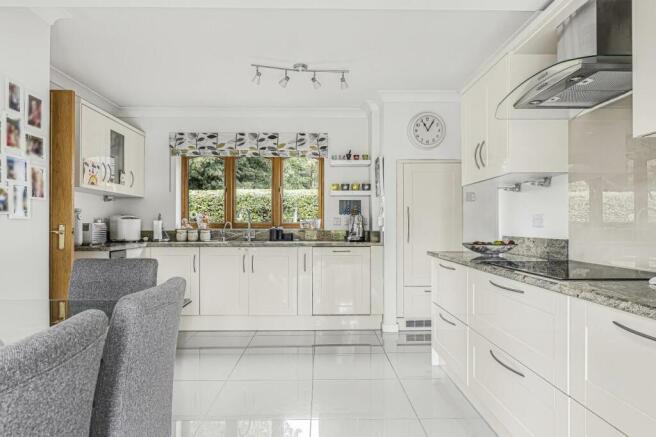 Kitchen / breakfast room