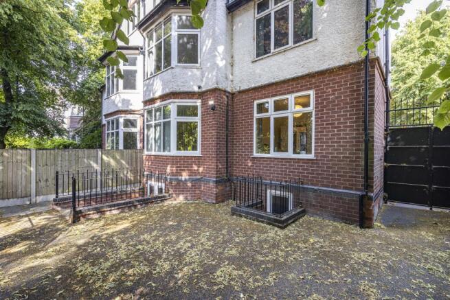 12Barracklane-52