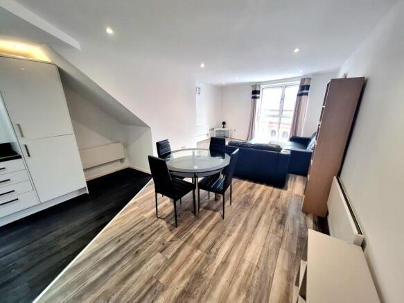 Open Plan Kitchen & Living Area