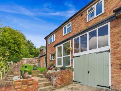 Birch Way, Chesham, Buckinghamshire, HP5