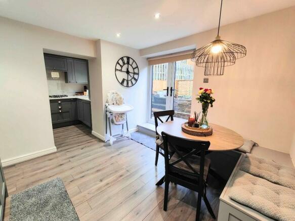 2 bedroom end of terrace house for sale in 45 Carr House Road, Shelf ...