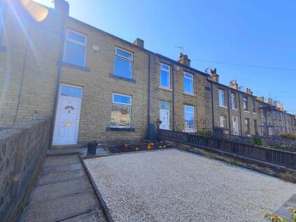 472 Huddersfield Road, Wyke, BD12 8AY