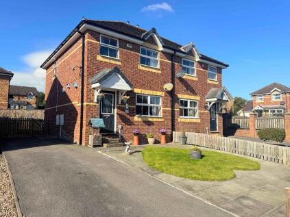 7 Mulberry Court, Golcar, HD7 4DN