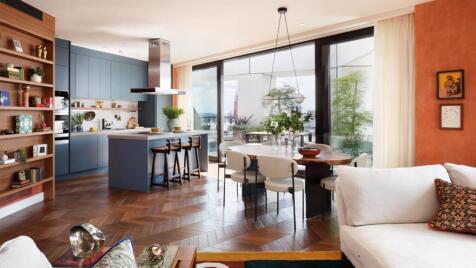 Hexagon apartments, Newton Street, WC2B