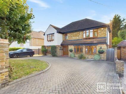 Noak Hill Road, Laindon / Billericay borders, SS15 4DE