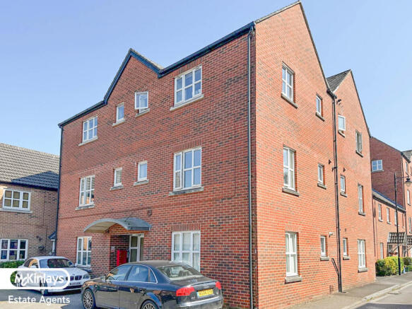 2 BEDROOM APARTMENT