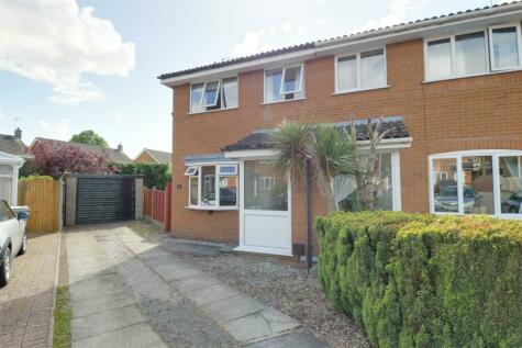 Alsager - 3 bedroom semi-detached house for sale