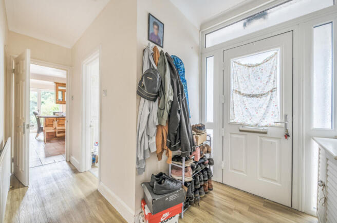 1327549-29-68873c...