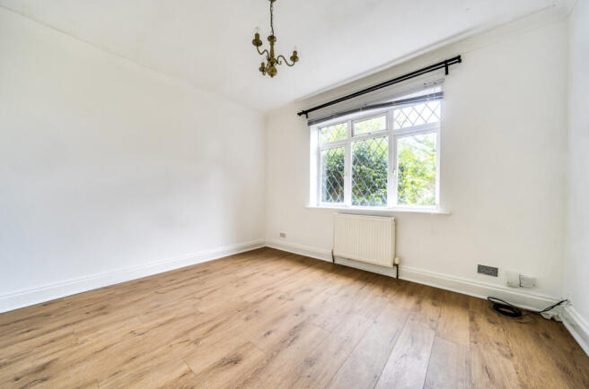 1353637-17-68c036...