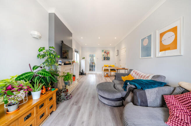 1360368-2-68dfb69...