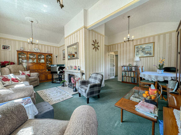 Living dining room