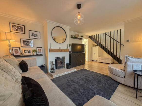 Living Room (3)