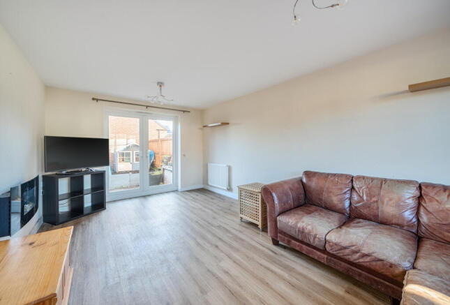 1385715-19-693034...