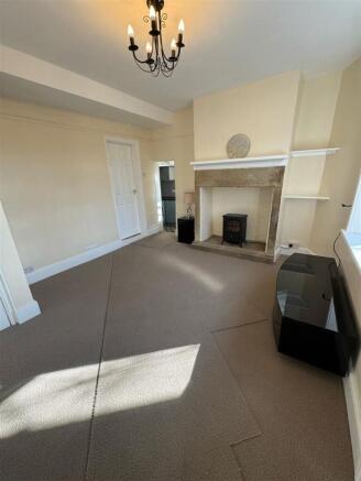 Living room...jpg