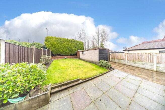 127 Warrington Road garden 2.jpg