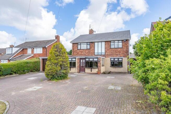 35 Longmeadow Road external.jpg