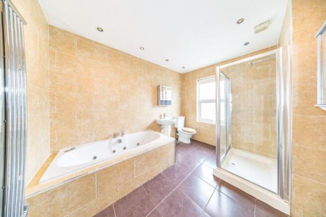 41 old lane bathroom.jpg