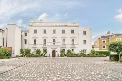 Isleworth House, Egerton Drive, Isleworth