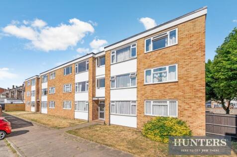 Tolworth Rise South, Surbiton