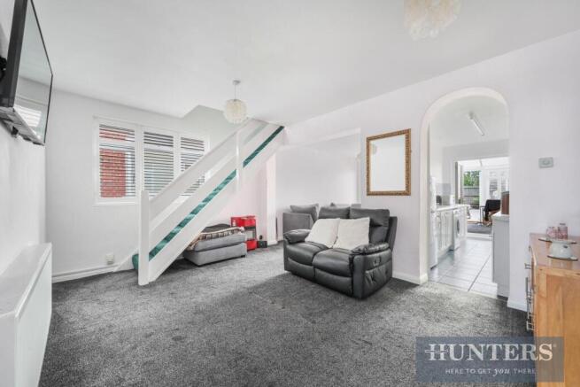 LANGLEY AVENUE (3).jpg