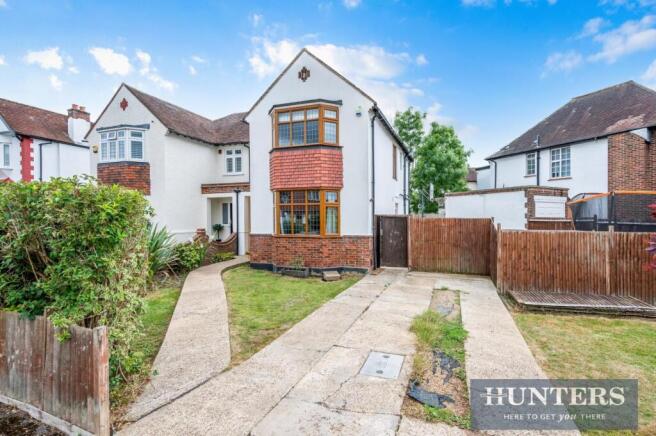 BRIARWOOD ROAD,  (15).jpg