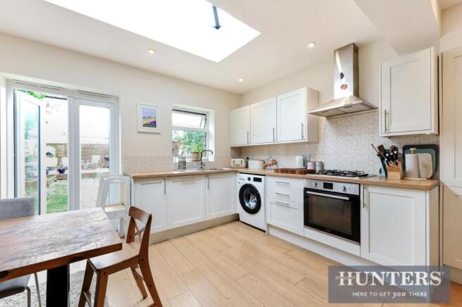 DELCOMBE AVENUE, -28.jpg