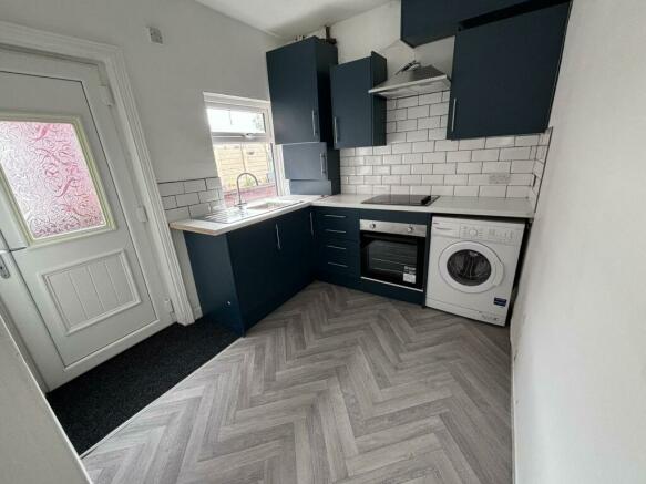 Brand new refurbished property 2 Bed Property in 