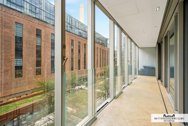 301 Dawson House (16).jpg