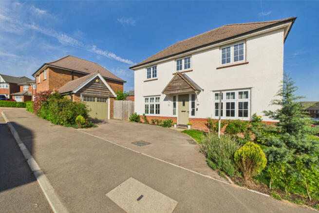 Beautiful Three Bedroom Detached Family Home.