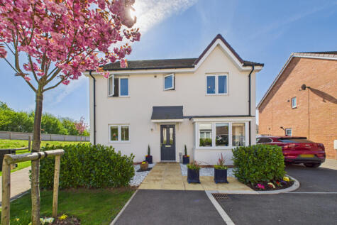 Snowdrop Crescent, Lydney, Gloucestershire, GL15 5RD