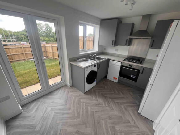 KITCHEN/ DINER