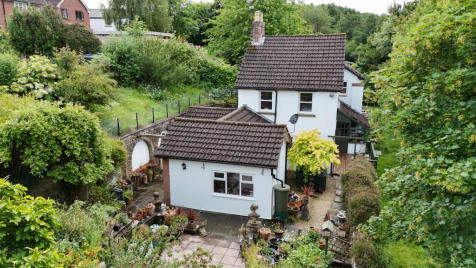 Rosebank, Worrall HIll, Lydbrook, GL17 9QF