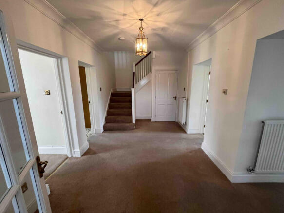 ENTRANCE HALLWAY