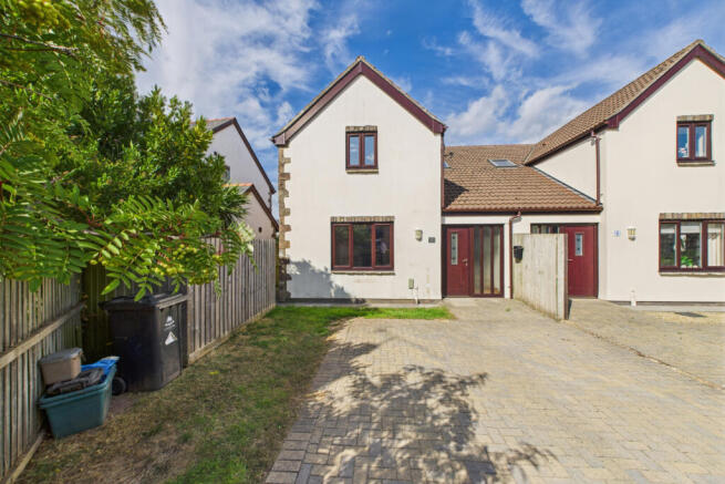 THREE-BEDROOM HOME IN SOUGHT-AFTER VILLAGE LOCATI