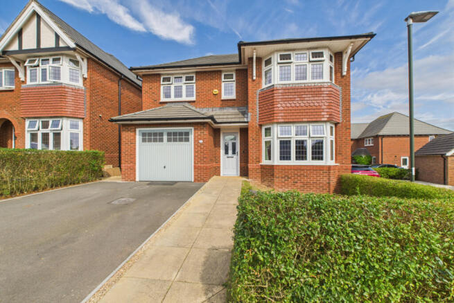 Beautifully Presented Four-Bedroom Family Home wi