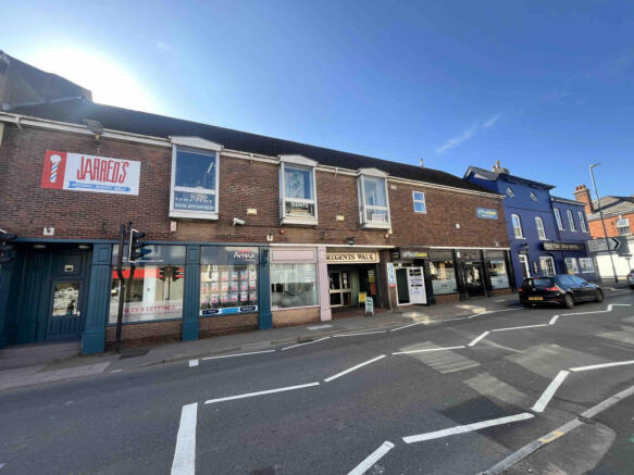 Excellent High Street Opportunity in a prime loca