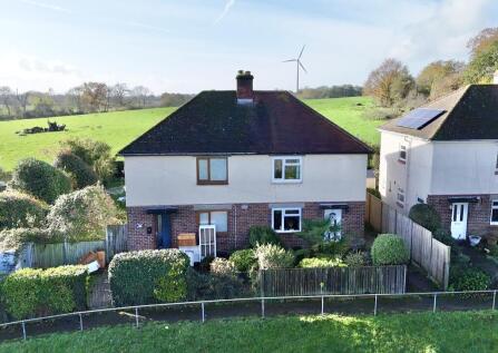 Stockwell Lane, Aylburton, Lydney GL15 6DN