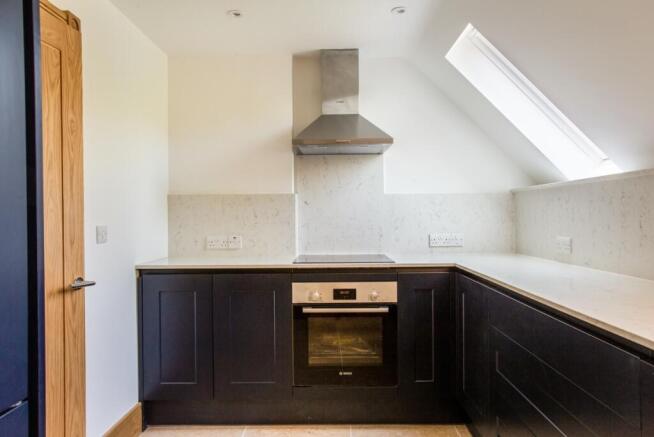 319305 Penthouse ...