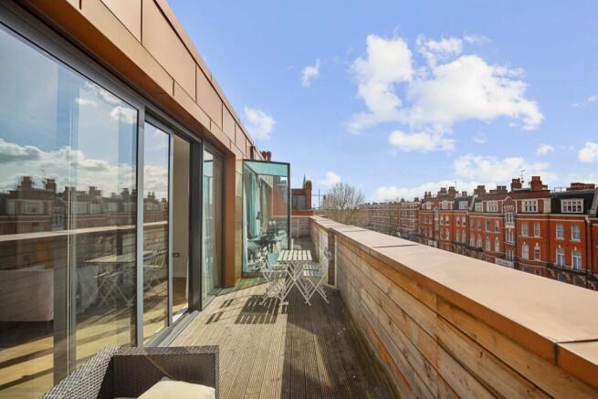 Private Decked Area