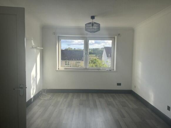Lounge - View 1